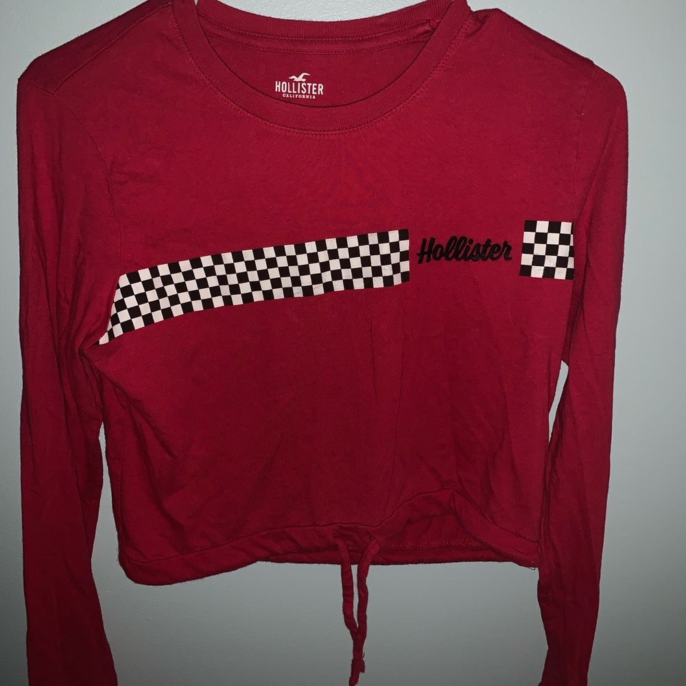 Hollister cropped long sleeve shirt
